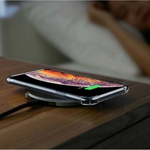 아이폰14 투명케이스 귀여운 휴대폰케이스 카메라보호 프레임 패딩 슬림핏