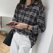 여자 20대 데일리룩 간절기 자켓 체크 남방 루즈핏