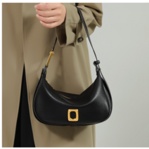 여성 나들이 레트로 문가영 가방 숄더백 페미닌 스타일 출근룩 크로스백 안수영 20대 데이트룩