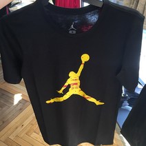 [이라운드몰]나이키 조던 스포츠웨어 반팔티셔츠 AQ0692-010