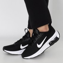 나이키 우먼스 운동화 에어맥스 인터락 라이트 흰/검