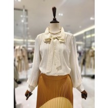 나이스클랍 타이 포인트 블라우스A223PWB722-IV