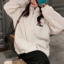이지핏 여자 학생 10대 요즘 유행 점퍼 뽀글이 스타일 여자겨울점퍼 여자데일리룩코디 여자학생겨울아우터 여성용오버핏후리스 오버사이즈패션 귀여운여친룩코디 여행나들이외출코디 여자뽀글이점퍼 여자10대패션룩