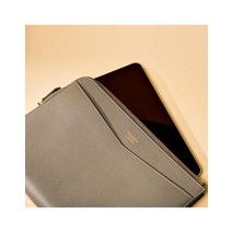 [베노베로] [베노베로] 더비엠보 소가죽 지퍼 클러치백 Clutch (M) brown (BIG1ACBA201W1) (BIG1ACBA201W1)