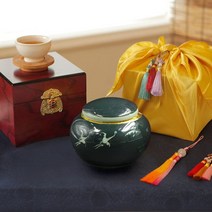 지리산뱀사골토종꿀 [지리산뱀사골] 아카시아꿀 2.4kg 선물세트 (상감청자흑도자기/고가구) 사양벌꿀, 1, 없음/없음/없음