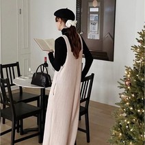 루즈핏 매듭 와이드 골지 니트 점프수트 멜빵바지