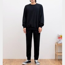 남성 루즈핏 맨투맨 조거 트레이닝 세트 주말룩 남친룩 산책 기본템 남자