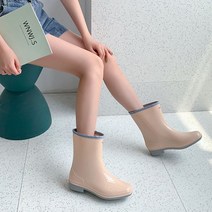 부드러운 미들 레인부츠(한 사이즈 크게 나왔습니다 참고 부탁드려요)