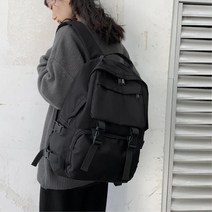 남녀공용 블랙백팩 포켓 버클 손잡이 학생가방 40대남성 출근 노트북수납