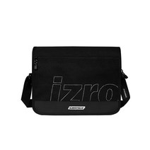 이즈로 메신저백 IZRO X ALMOSTBLUE MESSENGER BAG IZSFMBA01BK