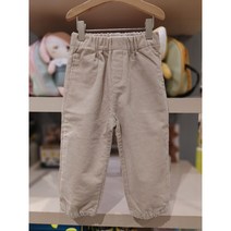 모이몰른 SOFT&조거코듀로이팬츠 M224PTB92P 밑단을 밴드로 모아주는 조거 스타일^^