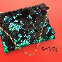 패브릭살롱 수제 벨로아스팽글 클러치백