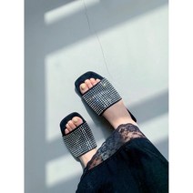 랄팡 큐빅 수제슬리퍼 여성샌들