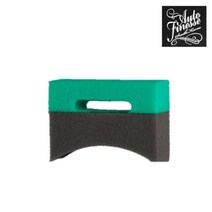 오토피네스 타이어 앤 트림 어플리케이터