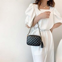 여자 스퀘어 스터드징 프린지 태슬 체인 숄더백 (9150770)