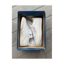리복 클럽 C85 빈티지 화이트 & Pink Size 9.5