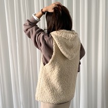 아모르데이 여성용 클스부클후드모자 보닛디자인 스트링끈 울소재 알파카 양털 후드 모자