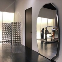 비정형 디자인 대형 전신 거울 카페 인테리어 노프레임 미러 유니크한 감성 ins 날씬해 보이는, 스탠드 200x80cm