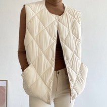 [랜덤플레이] 다이아몬드 누빔 경량 패딩 조끼