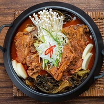 자연식탁 국산 우거지와 통뼈로 만든 20년전통 부산 명가 감자탕 1kg 4팩 보통맛 칼칼한맛 통뼈감자탕 뼈해장국, 보통맛1kg2팩 칼칼한맛1kg2팩