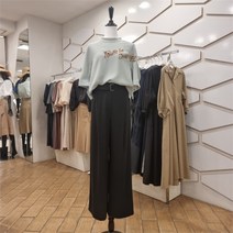 주크 NC13 레터링 비즈포인트 블라우스 Z203MSC012