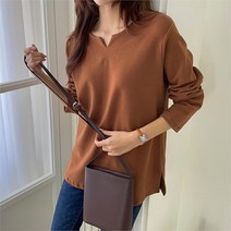 다잇템 여자 민무늬 롱슬리브 사이드슬릿 티셔츠 (9097890)
