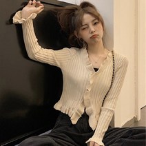여성 프릴 니트 스웨터 짧은 탑 봄 가 2022 디자인 감각 틈새 시장 긴팔