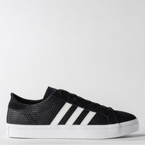 아디다스 코트밴티지 스니커즈 BB5205