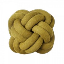북유럽 디자인하우스스톡홀름 Design House Stockholm Knot 베개 (매듭쿠션) yellow