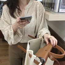 [바보사랑] 여성 셔츠 블라우스 데일리 옹옹 프릴 레이스
