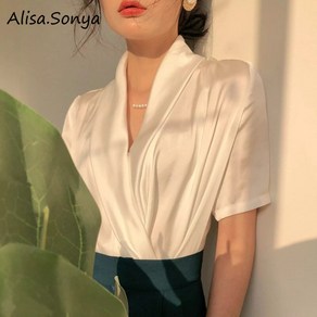 Alisa.Sonya아세트산 느낌의 여성 새틴 화이트 한국 패션 셔츠 반팔 브이넥 카라 블라우스