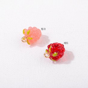 싼비즈 [4925-01]글라스 펜던트 딸기 10x18mm 1개