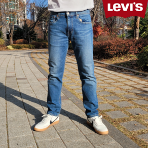 [백화점 정품] 리바이스 502 남자 청바지 레귤러 테이퍼드 핏 LEVI'S 중청 미디엄 블루 워시