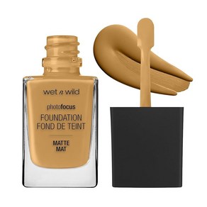 Wet n wild Photo Focus Foundation, 앰버 베이지