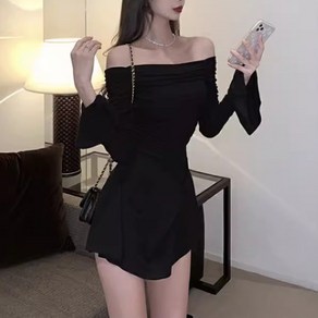 아이엠몽 여성 로다크 오프숄더 셔링 슬림핏 플레어 미니 원피스