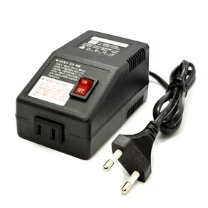 변압기 100W 다운트랜스 220V-110V 강압기 여행용 해외 100 120V 제품을 국내 220V 지역에서 사용 가정용트랜스 DL-100D, 1개