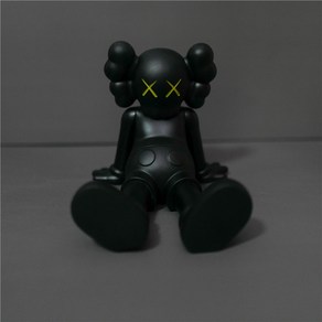 KAWS 카우스 컴패니언 홀리데이 타이페이 HOLIDAY TAIPEI 3종 13cm 피규어, A. 블랙, 1개