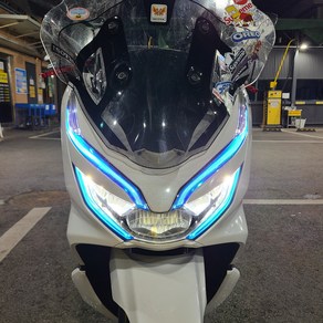 2021 혼다 PCX125 라이트필름 스티커 PCX 21년 튜닝용품 2022년, 더 뉴 PCX(18~20년식), 딥블루(카멜레온), 1개