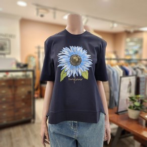 BCBG [올앤선드리] _SUN FLOWER TS 티셔츠 _ A4M3X401 56 [D/NAVY]