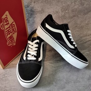 [국내매장정품] 반스 VANS 운동화 올드스쿨 플랫폼 블랙 화이트 깔끔한 기본 스니커즈