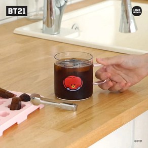 BT21 미니니 손잡이 투명 유리컵 TATA 타타 유리커피잔 물컵 홈카페 집들이 선물