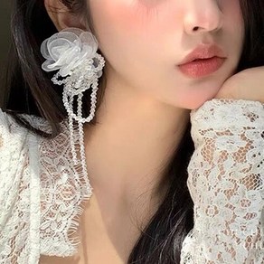 일호장신구 볼륩 입체 로즈 비즈 드롭 귀걸이 큰 꽃 왕 장미 여자 패션 이어링