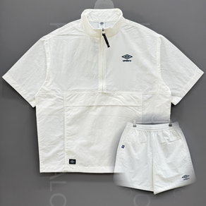 [국내백화점판] UMBRO 엄브로 25신상 클래식 반팔 스탠넥 아노락 셋업 세트 (스윗콘)