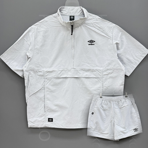 [국내백화점판] UMBRO 엄브로 25신상 클래식 반팔 스탠넥 아노락 셋업 세트 (그레이)