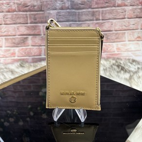 마이클 코어스 소형 제트 세트 참 가죽 카드 케이스MICHAEL KORS Small Jet Set Cham Leathe Cad Case Lanyad 32S0GT9N0L 호환