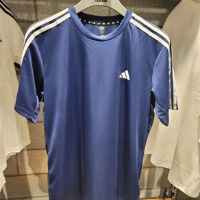 아디다스 트레인 에센셜 3S 트레이닝 티 IB8152 ADIDAS