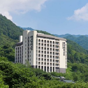 [스튜디오]