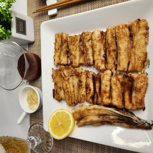 [청정미식] 통영 자연산 손질 바다장어 구이용 특대 붕장어 아나고, 1개, 1kg