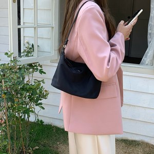 HEZO헤조 데일리 심플 나일론 숄더백 크로스백