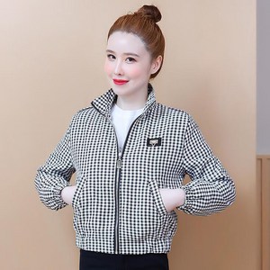 ROYALBELLE 여성 얇은 데일리 숏 자켓 집업 허리 밴딩 체크 야구복 점퍼 캐주얼룩 상의 V62807